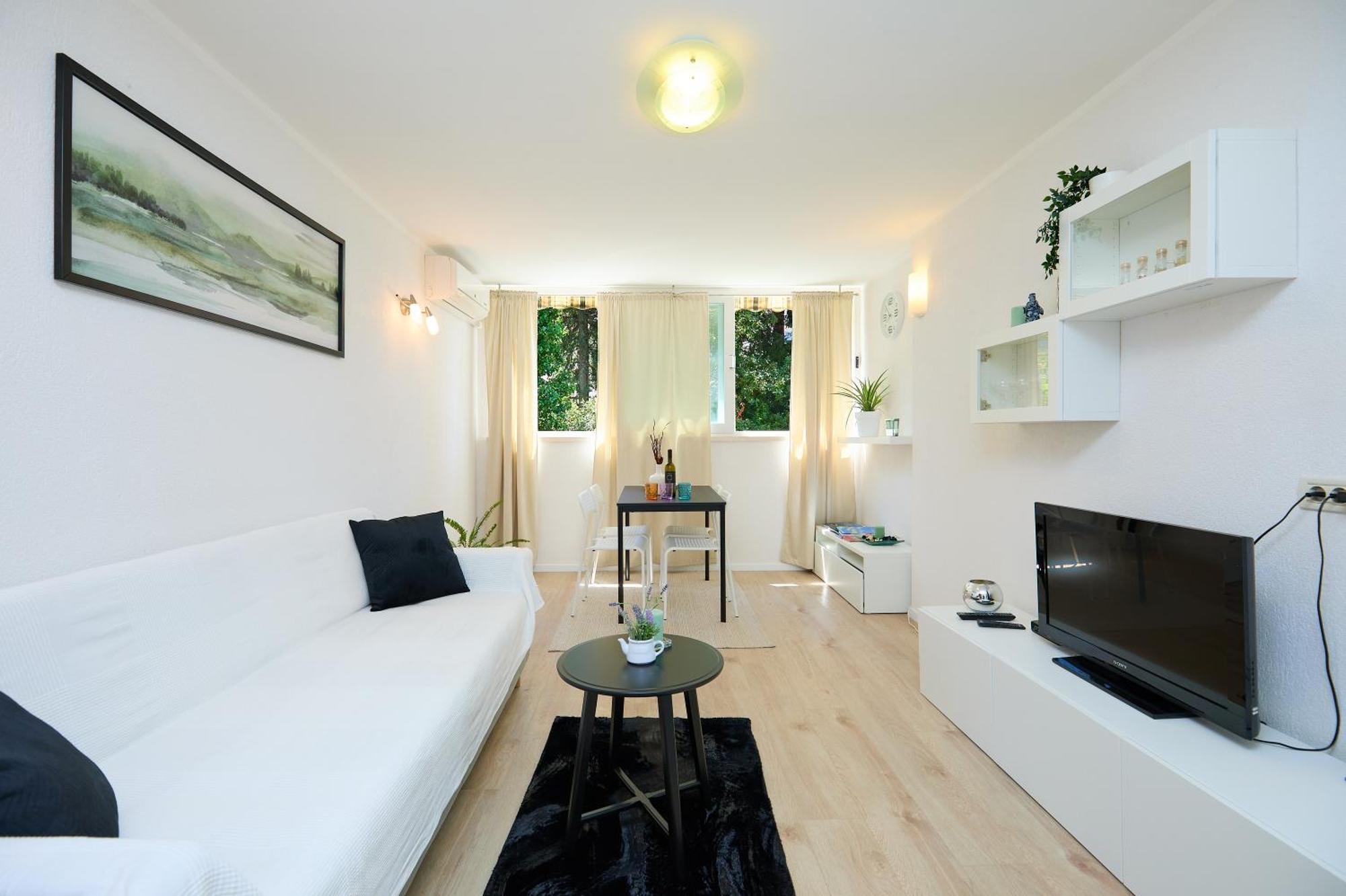 Apartment Promenada- 4Pax With Parking 두브로브니크 외부 사진